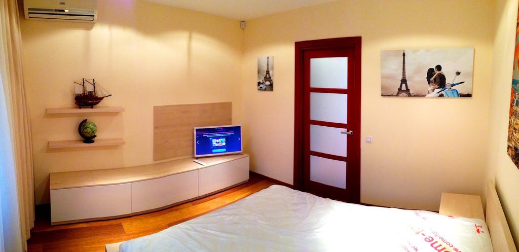 Apartment Mihailovskaya Kiew Zimmer foto